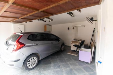 Casa de condomínio para alugar com 270m², 3 quartos e 2 vagas Casa de condomínio para alugar com 270m², 3 quartos e 2 vagasGaragem
