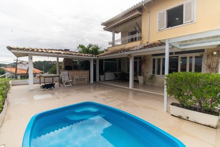 Casa de condomínio para alugar com 270m², 3 quartos e 2 vagas Casa de condomínio para alugar com 270m², 3 quartos e 2 vagasÁrea externa
