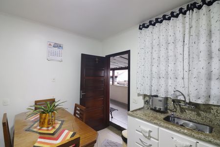 Casa à venda com 130m², 3 quartos e 1 vagaCozinha