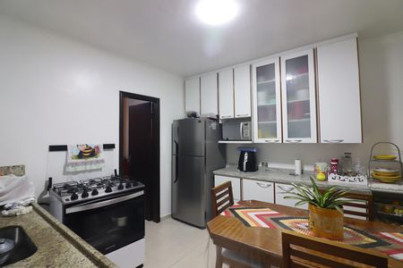 Casa à venda com 130m², 3 quartos e 1 vagaCozinha