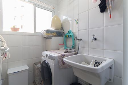 Apartamento à venda com 78m², 3 quartos e 2 vagas Apartamento à venda com 78m², 3 quartos e 2 vagasLavanderia