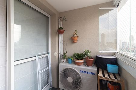 Apartamento à venda com 78m², 3 quartos e 2 vagas Apartamento à venda com 78m², 3 quartos e 2 vagasVaranda da Sala