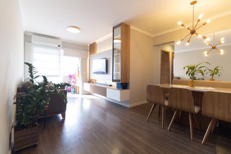 Apartamento à venda com 78m², 3 quartos e 2 vagas Apartamento à venda com 78m², 3 quartos e 2 vagasSala