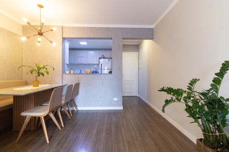 Apartamento à venda com 78m², 3 quartos e 2 vagas Apartamento à venda com 78m², 3 quartos e 2 vagasSala