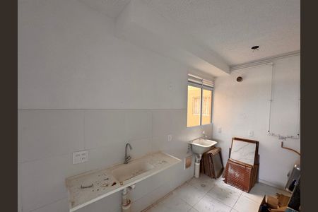 Apartamento à venda com 43m², 2 quartos e sem vagaCozinha e Área de Serviço
