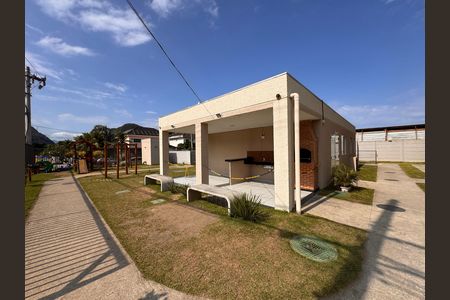 Apartamento à venda com 43m², 2 quartos e sem vagaÁrea comum