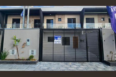 Casa à venda com 80m², 3 quartos e 1 vagaFachada