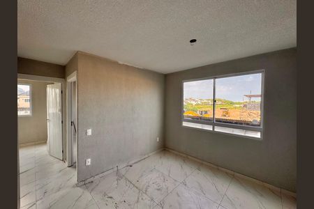Sala de apartamento à venda com 2 quartos, 43m² em Vargem Pequena, Rio de Janeiro