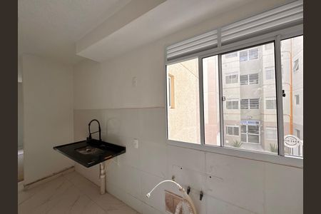 Apartamento à venda com 43m², 2 quartos e 1 vagaCozinha e Área de Serviço