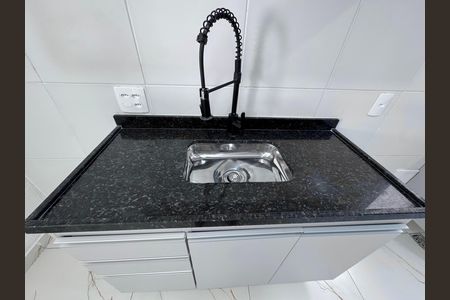 Apartamento à venda com 43m², 2 quartos e 1 vaga Apartamento à venda com 43m², 2 quartos e 1 vagaCozinha e Área de Serviço