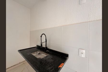 Apartamento à venda com 43m², 2 quartos e 1 vagaCozinha e Área de Serviço