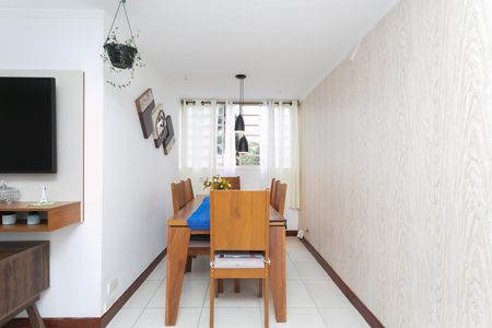 Apartamento à venda com 56m², 3 quartos e 1 vaga Apartamento à venda com 56m², 3 quartos e 1 vagaSala