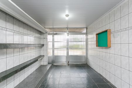 Apartamento à venda com 56m², 3 quartos e 1 vaga Apartamento à venda com 56m², 3 quartos e 1 vagaHall Social