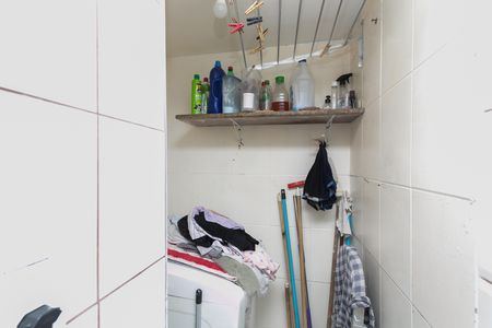 Apartamento à venda com 56m², 3 quartos e 1 vaga Apartamento à venda com 56m², 3 quartos e 1 vagaÁrea de Serviço