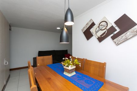 Apartamento à venda com 56m², 3 quartos e 1 vaga Apartamento à venda com 56m², 3 quartos e 1 vagaSala