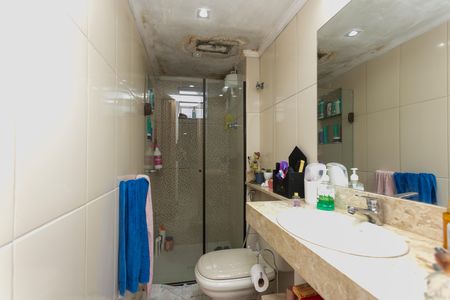 Apartamento à venda com 56m², 3 quartos e 1 vaga Apartamento à venda com 56m², 3 quartos e 1 vagaBanheiro