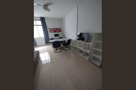 Foto 02 de apartamento à venda com 2 quartos, 67m² em Bela Vista, São Paulo