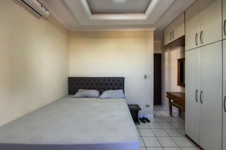 Apartamento para alugar com 90m², 2 quartos e 1 vaga Apartamento para alugar com 90m², 2 quartos e 1 vagaSuite