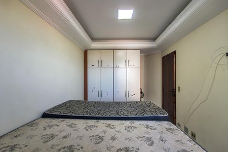 Apartamento para alugar com 90m², 2 quartos e 1 vaga Apartamento para alugar com 90m², 2 quartos e 1 vagaQuarto