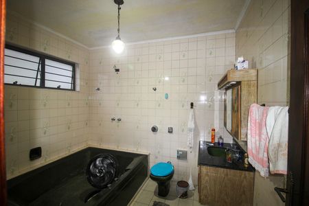 Casa para alugar com 220m², 3 quartos e 6 vagas
