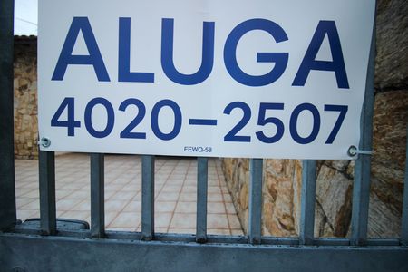 Casa para alugar com 220m², 3 quartos e 6 vagas