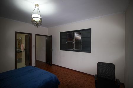 Casa para alugar com 220m², 3 quartos e 6 vagas