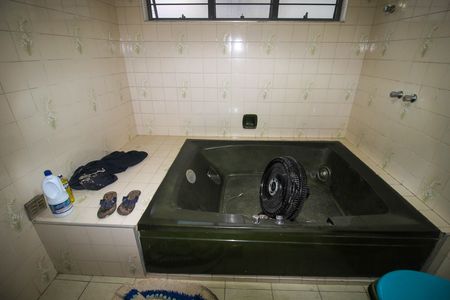 Casa para alugar com 220m², 3 quartos e 6 vagas
