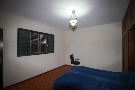 Casa para alugar com 220m², 3 quartos e 6 vagas