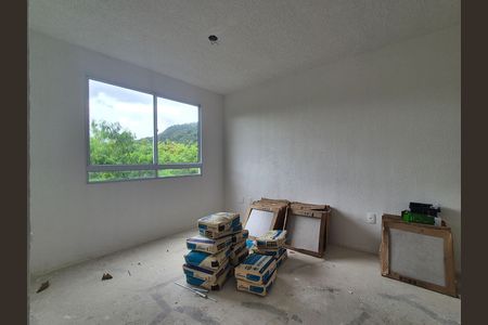 Apartamento à venda com 2 quartos, 43m² em Vargem Pequena, Rio de Janeiro