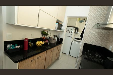 Apartamento à venda com 72m², 3 quartos e 1 vaga Apartamento à venda com 72m², 3 quartos e 1 vagaCOZINHA