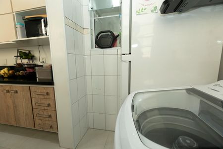 Apartamento à venda com 72m², 3 quartos e 1 vaga Apartamento à venda com 72m², 3 quartos e 1 vagaÁREA DE SERVIÇO
