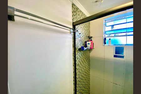Apartamento à venda com 45m², 2 quartos e 1 vaga Apartamento à venda com 45m², 2 quartos e 1 vagaBanheiro