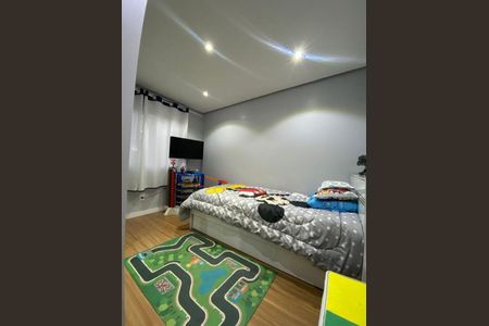 Quarto 2 de casa para alugar com 2 quartos, 55m² em Jardim Dona Leopoldina, Porto Alegre