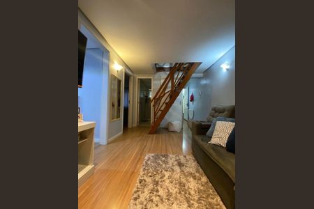 Sala de casa para alugar com 2 quartos, 55m² em Jardim Dona Leopoldina, Porto Alegre
