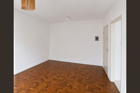 Quarto de apartamento para alugar com 1 quarto, 49m² em Passo d’Areia, Porto Alegre