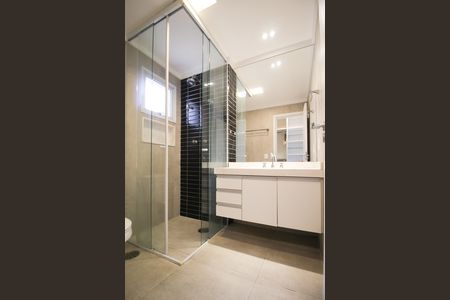 Apartamento à venda com 74m², 2 quartos e 2 vagas Apartamento à venda com 74m², 2 quartos e 2 vagasBanheiro da Suíte