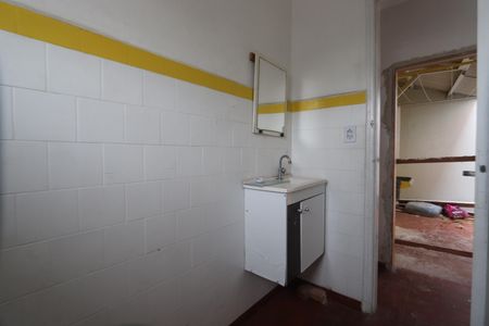 Apartamento para alugar com 90m², 2 quartos e sem vagaBanheiro