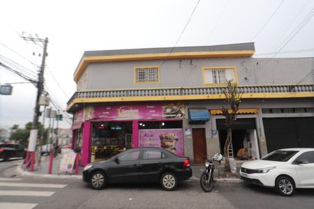Apartamento para alugar com 90m², 2 quartos e sem vagaFachada