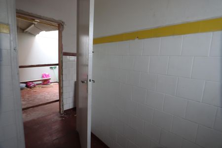Apartamento para alugar com 90m², 2 quartos e sem vagaBanheiro