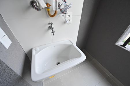 Apartamento para alugar com 39m², 2 quartos e 1 vaga Apartamento para alugar com 39m², 2 quartos e 1 vagaLavanderia