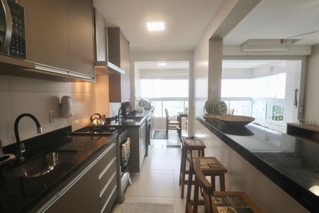 Apartamento para alugar com 77m², 2 quartos e 2 vagas Apartamento para alugar com 77m², 2 quartos e 2 vagasCozinha