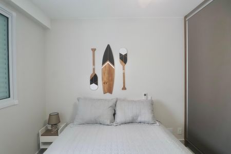 Apartamento para alugar com 77m², 2 quartos e 2 vagas Apartamento para alugar com 77m², 2 quartos e 2 vagasQuarto
