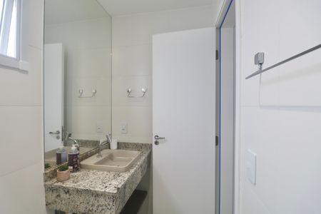Apartamento para alugar com 77m², 2 quartos e 2 vagas Apartamento para alugar com 77m², 2 quartos e 2 vagasBanheiro Suíte