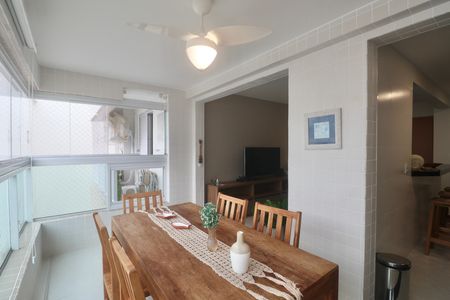 Varanda de apartamento para alugar com 2 quartos, 77m² em Vila Alzira, Guarujá