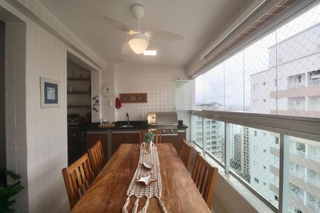 Varanda de apartamento para alugar com 2 quartos, 77m² em Vila Alzira, Guarujá
