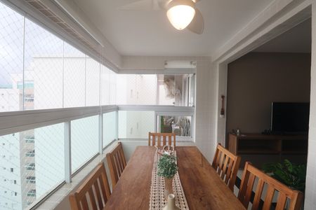 Apartamento para alugar com 77m², 2 quartos e 2 vagas Apartamento para alugar com 77m², 2 quartos e 2 vagasVaranda