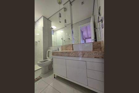 Apartamento para alugar com 76m², 3 quartos e 1 vaga Apartamento para alugar com 76m², 3 quartos e 1 vagabanheiro