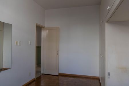 Apartamento para alugar com 168m², 3 quartos e 1 vaga