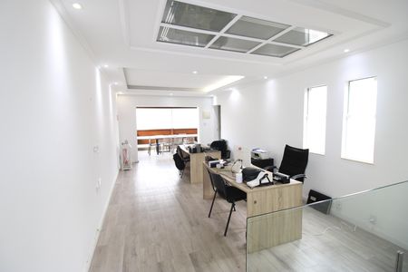Sala / Cozinha de casa à venda com 3 quartos, 284m² em Parque Savoy City, São Paulo