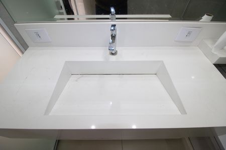 Casa à venda com 284m², 3 quartos e 5 vagasQuarto 2 - Banheiro